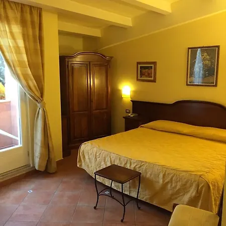 Mediterraneo فندق سيراكوزا