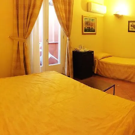Mediterraneo 3* سيراكوزا